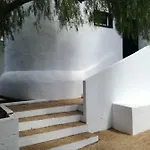 Villa Sorondongo & Garden *