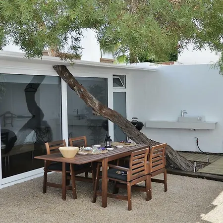 Sorondongo Beach&garden