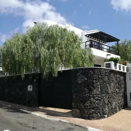 Sorondongo Beach&garden Villa