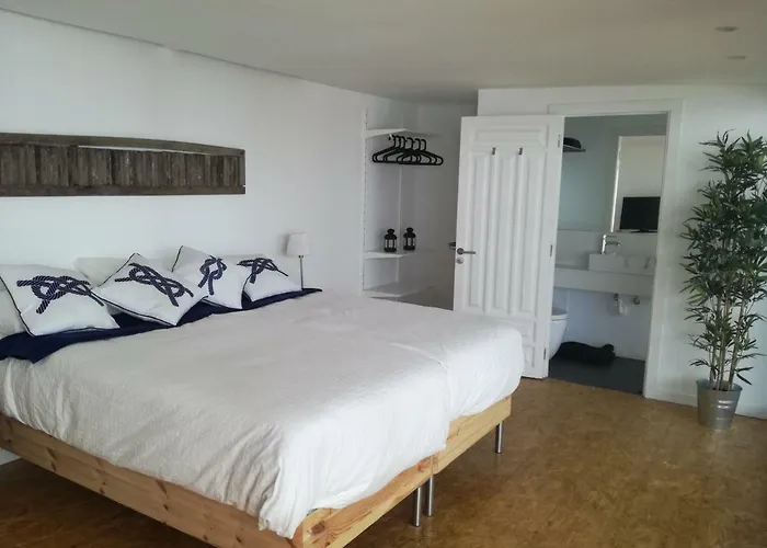 Villa Sorondongo & Garden *