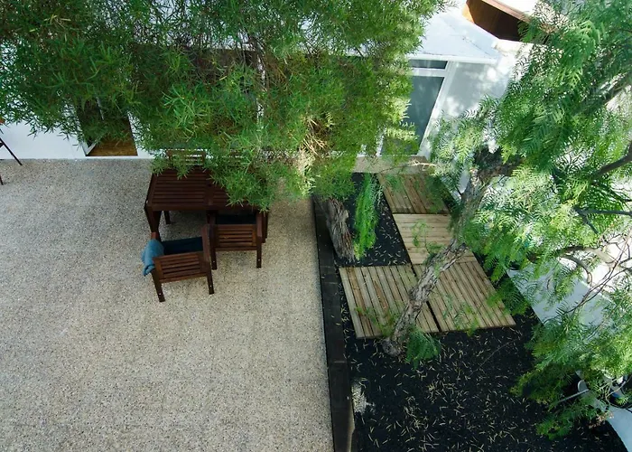 Villa Sorondongo & Garden *