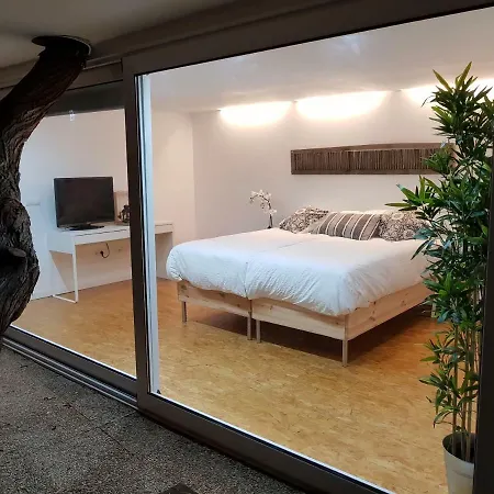 Sorondongo & Garden Villa