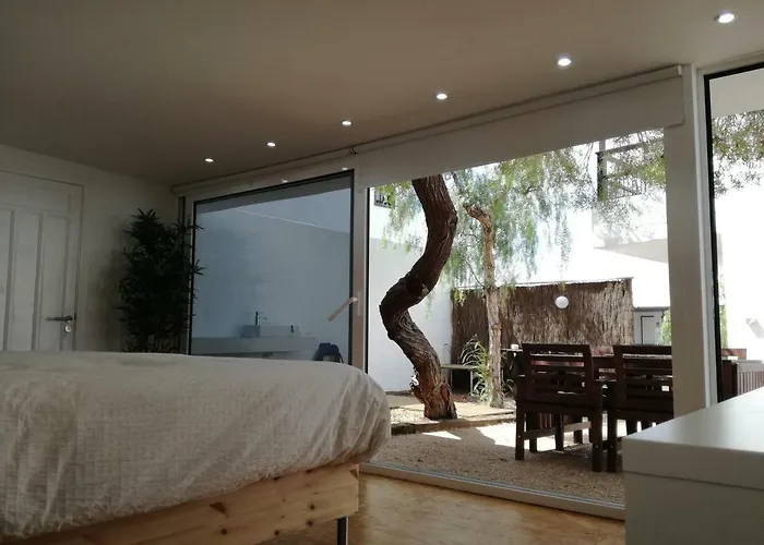 Villa Sorondongo & Garden *